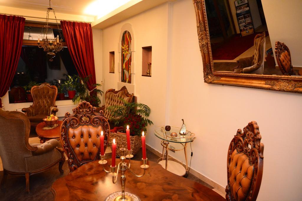 Hotel Art Montana Predeál Kültér fotó